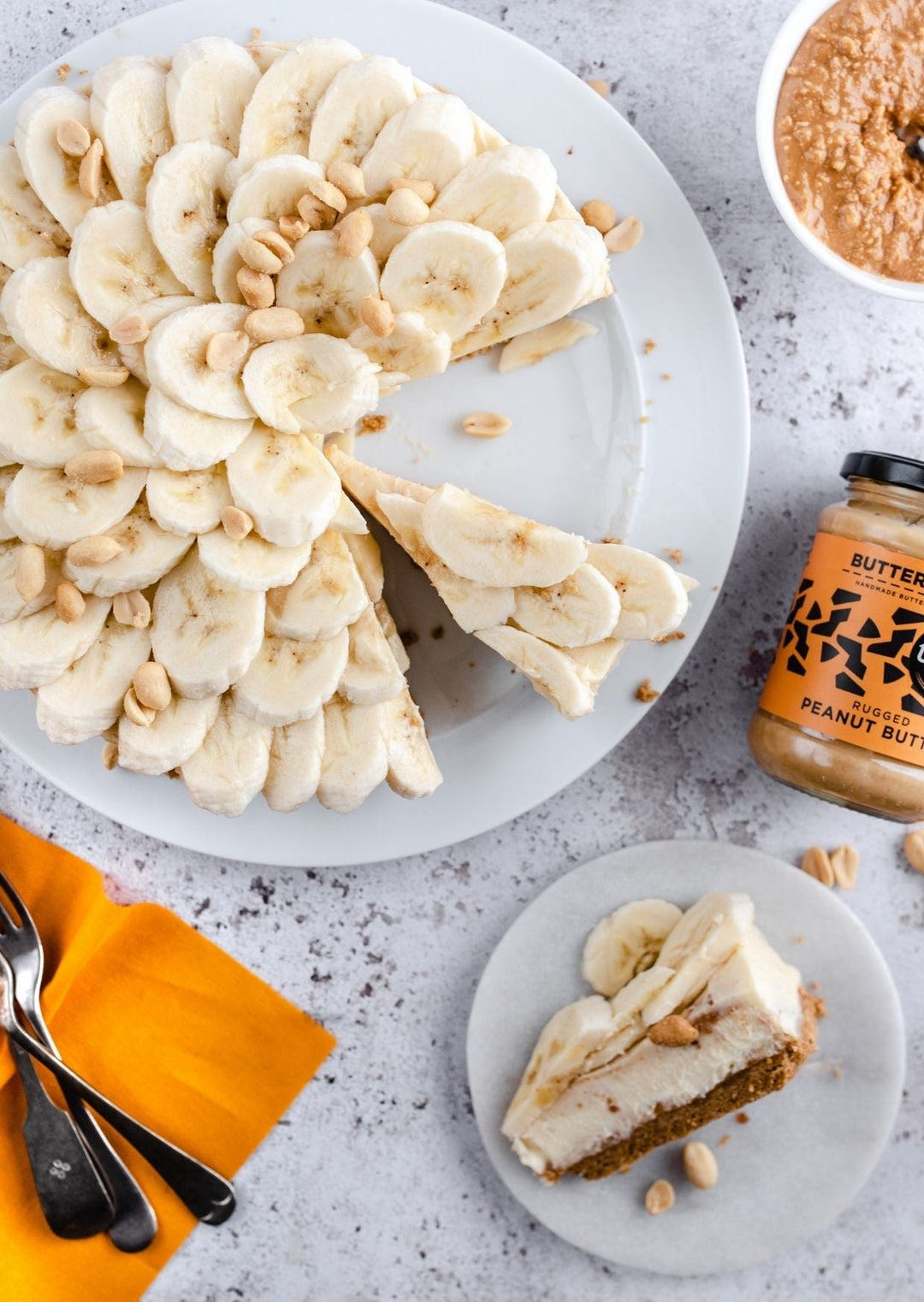 Crunchy Banana Cheesecake