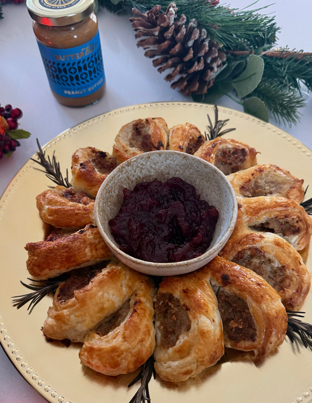 Showstopping Sausage Roll Wreath